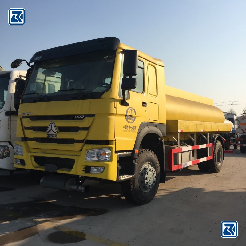 Camion-citerne HOWO 4X2 à vendre