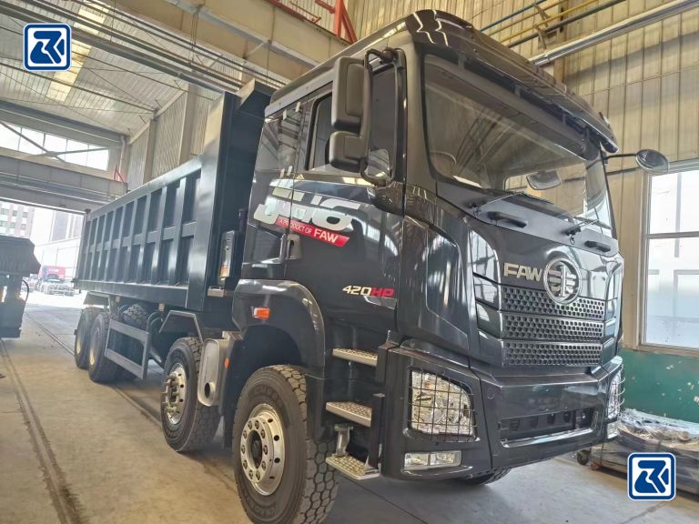 Camion-benne FAW 8X4 JH6-HOWO Special Truck Ltd