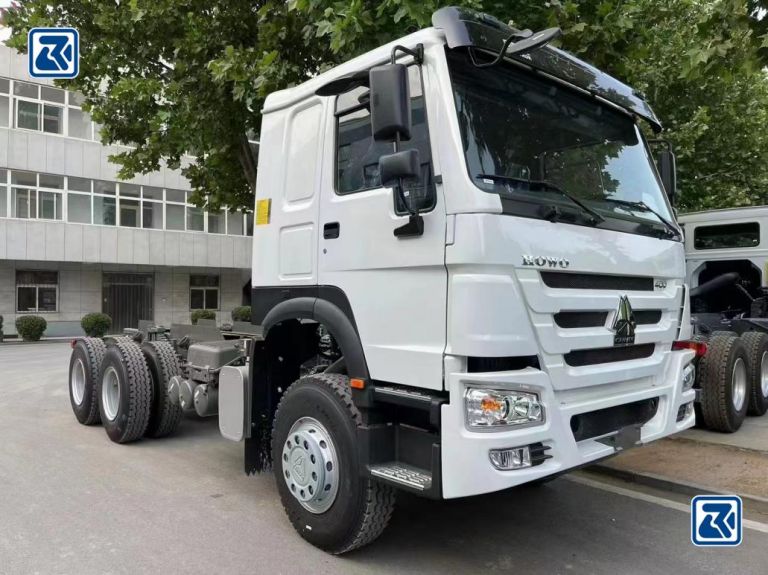 HOWO Tractor Trucks