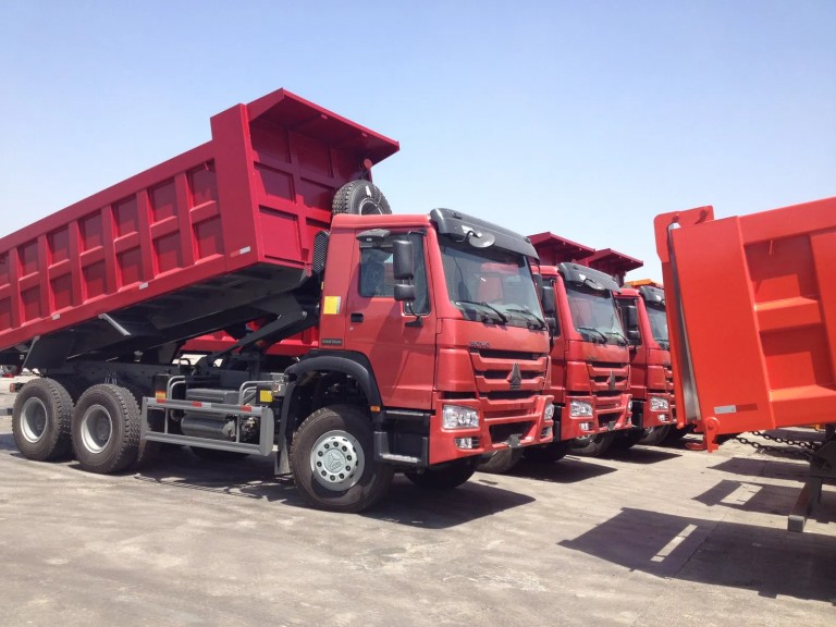 Camion-benne HOWO