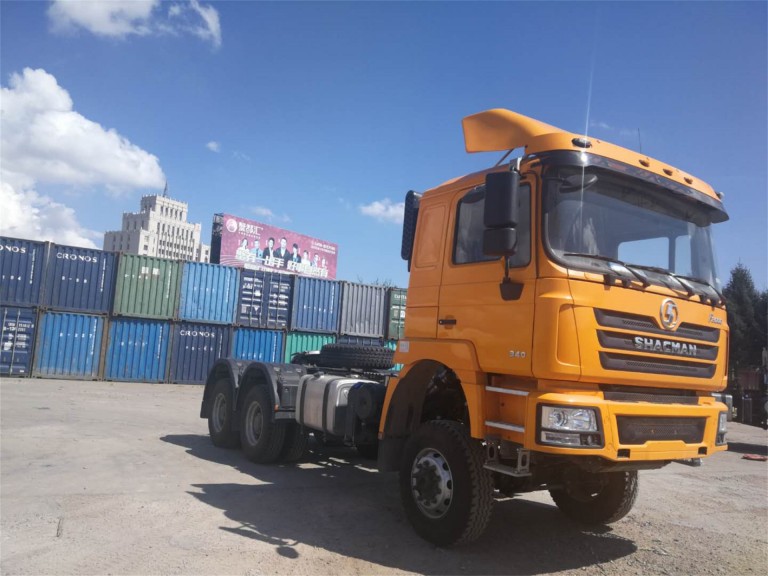 SHACMAN F3000 Tracteur Camion 6X6
